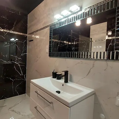 Lux Ii Apartamento *